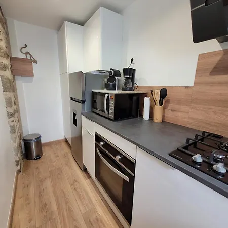 Les Crins Au Bord Du Dompierre-Sur-Yon