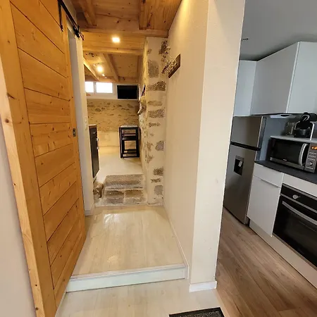 Les Crins Au Bord Du 度假居 永河畔拉罗什